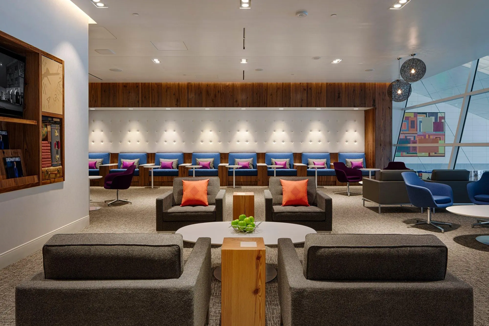The Best Airport Lounges for Travelers